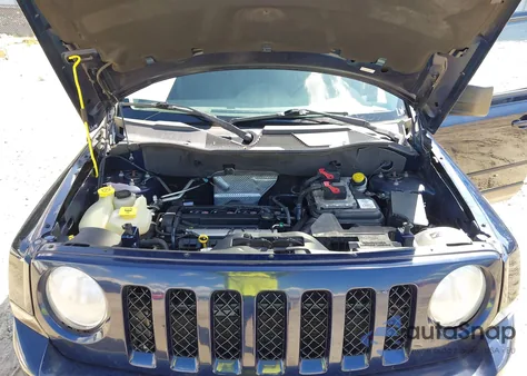 2014 Jeep Patriot Sport из США, поврежденный, VIN 1C4NJPBA0ED690558